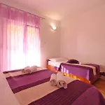 Orange 768 Fažana